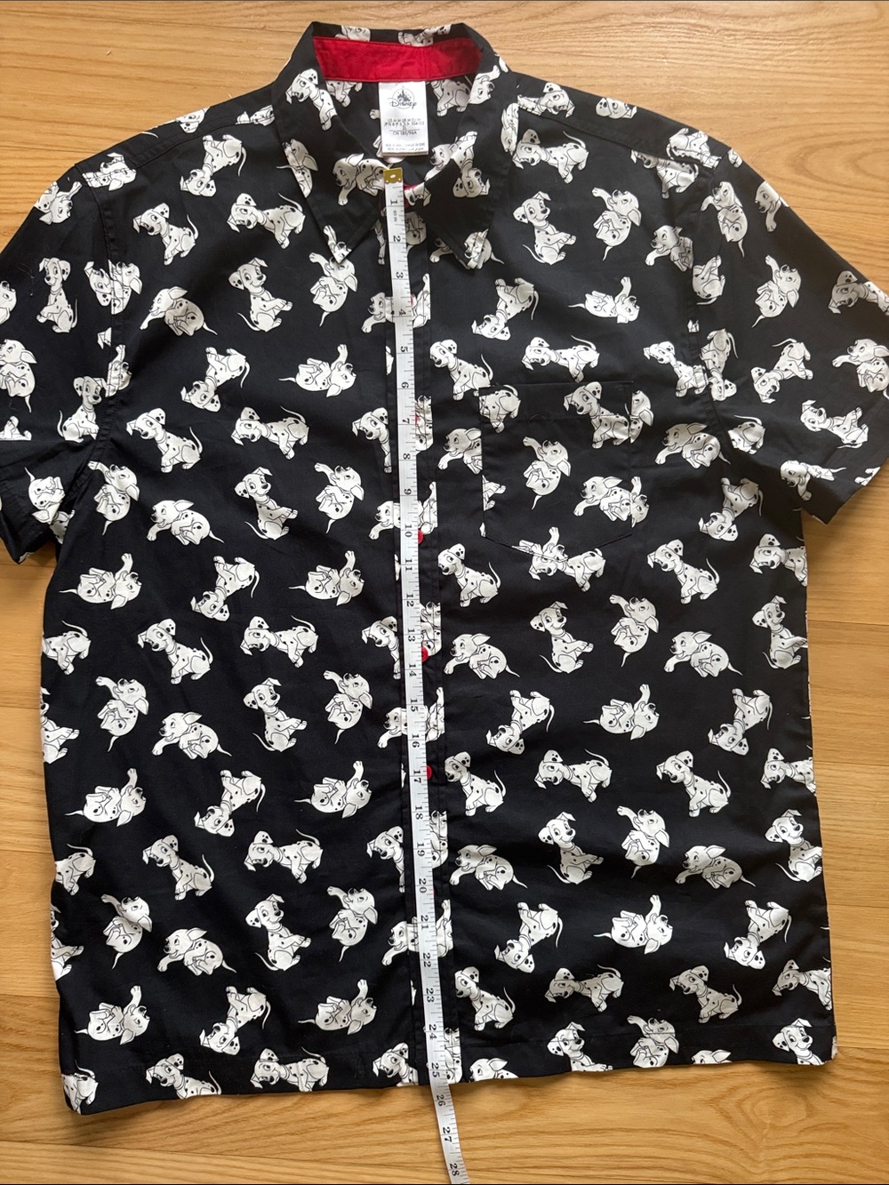 Disney 101 Dalmatians Button Up Shirt Size M Black Puppy Print - Picture 8 of 11